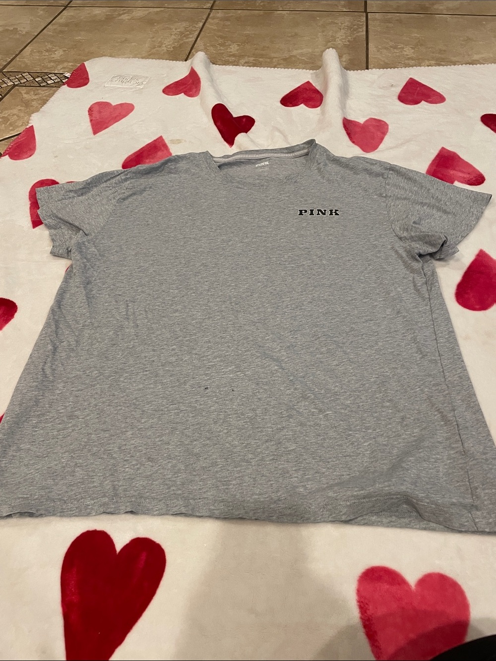 PINK Victoria's Secret Light Heather Gray Short Sleeve Logo Tee